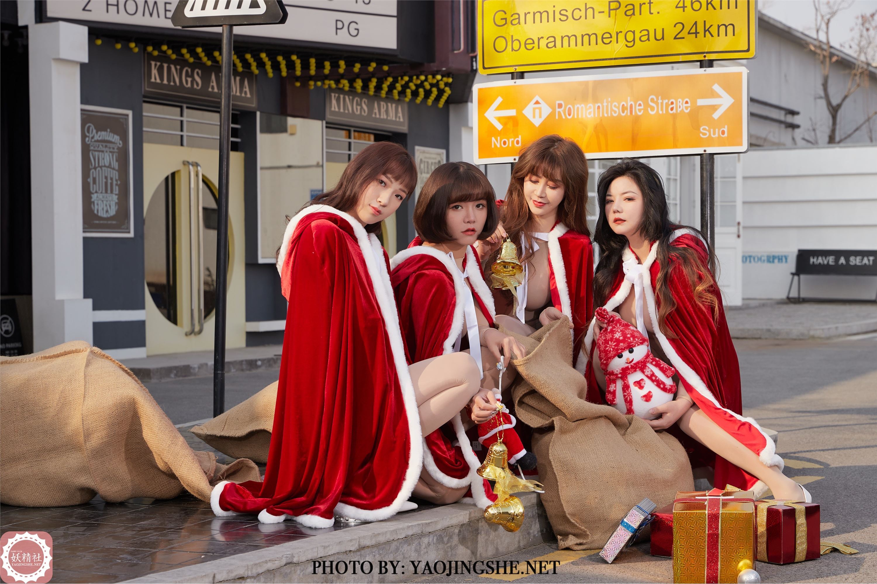 YAOJINGSHE 妖精社 T2110《众女神-家庭聚会》